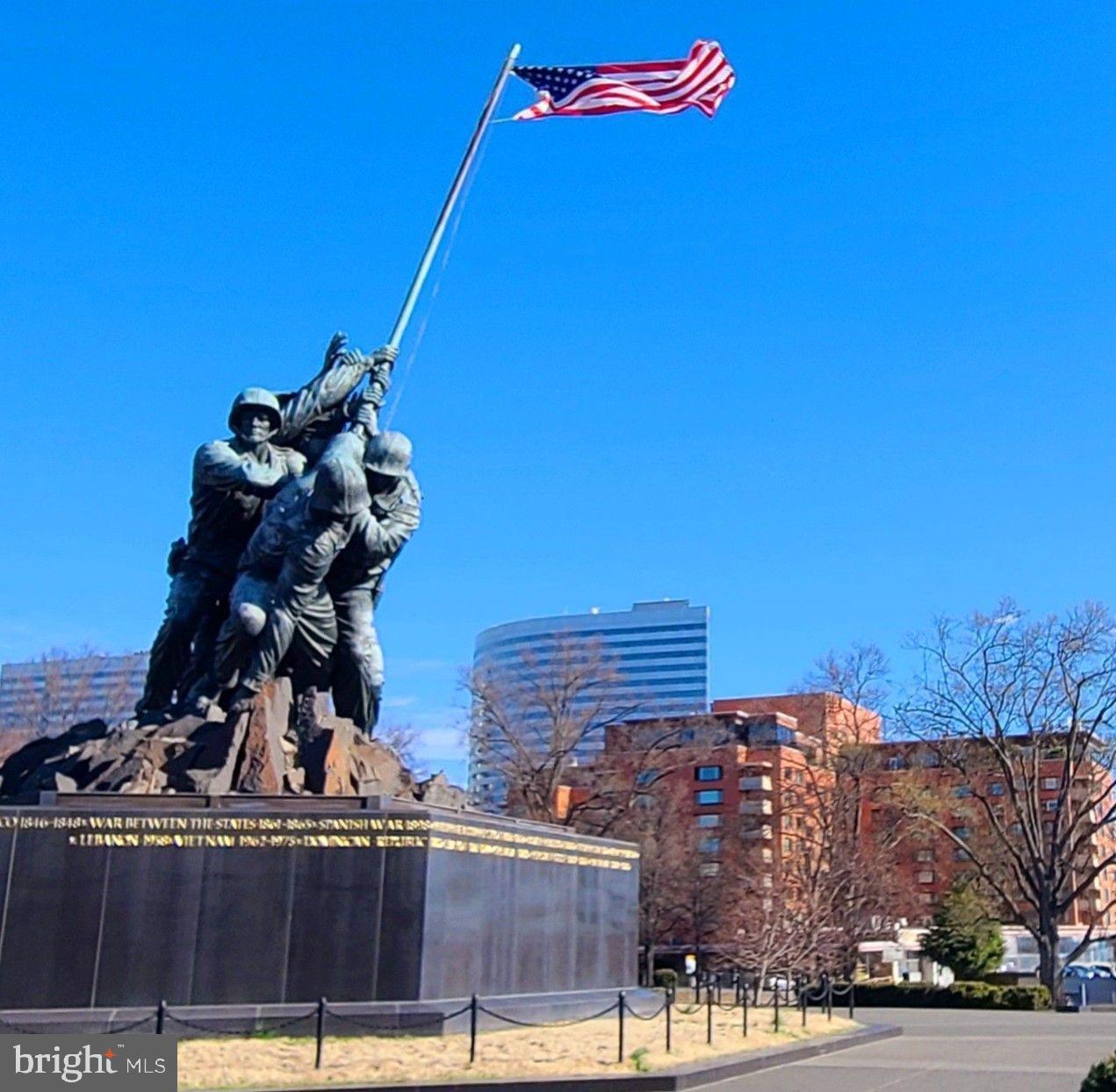 RIVER PLACE EAST - Residential