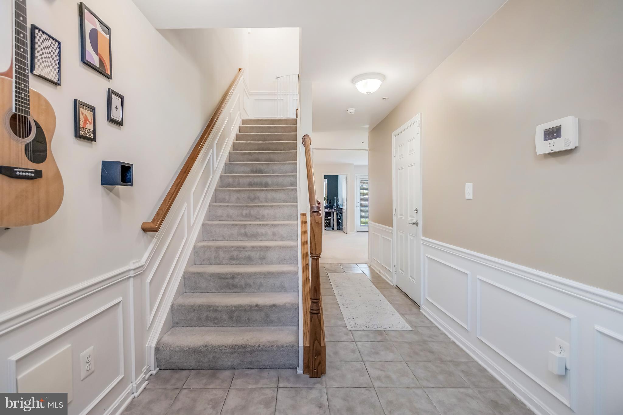 WHISPERING CREEK - Residential