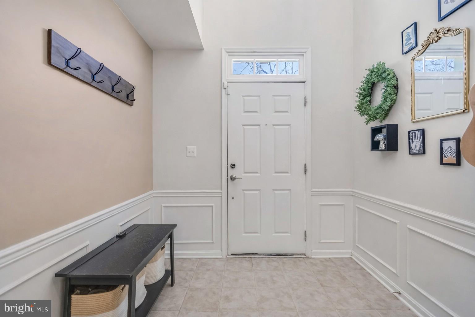 WHISPERING CREEK - Residential