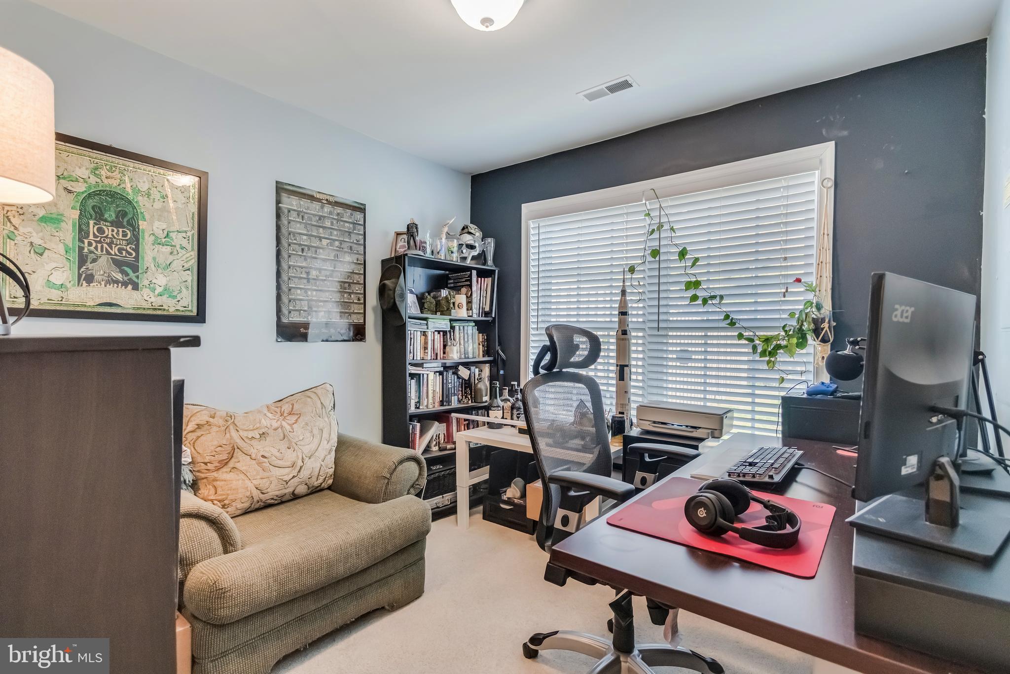 WHISPERING CREEK - Residential