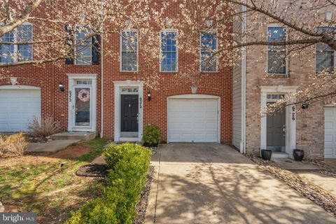 Townhouse For Sale - 6374 Meandering Woods Court<br/> Frederick County, FREDERICK, MD 21701