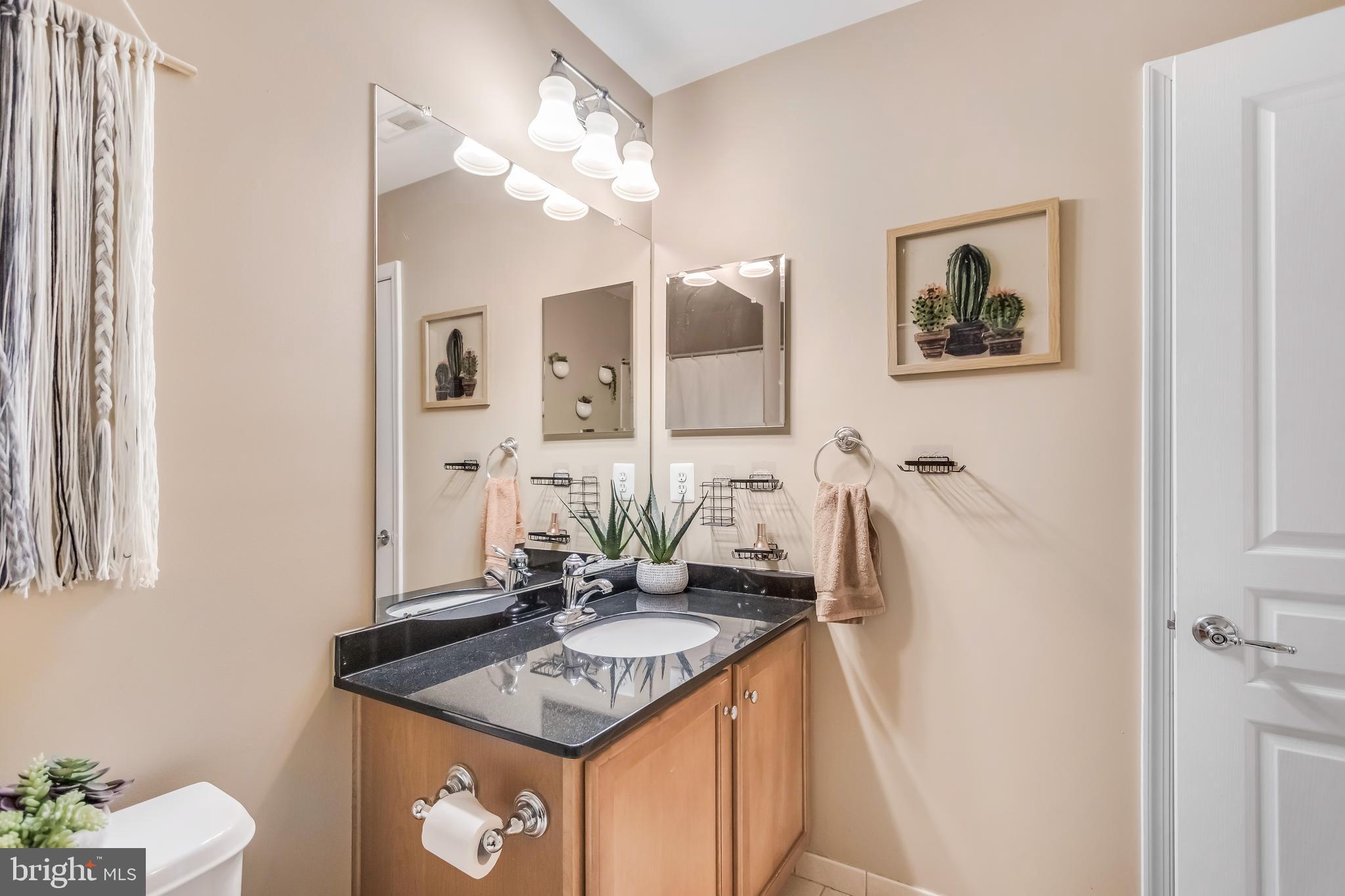 WHISPERING CREEK - Residential