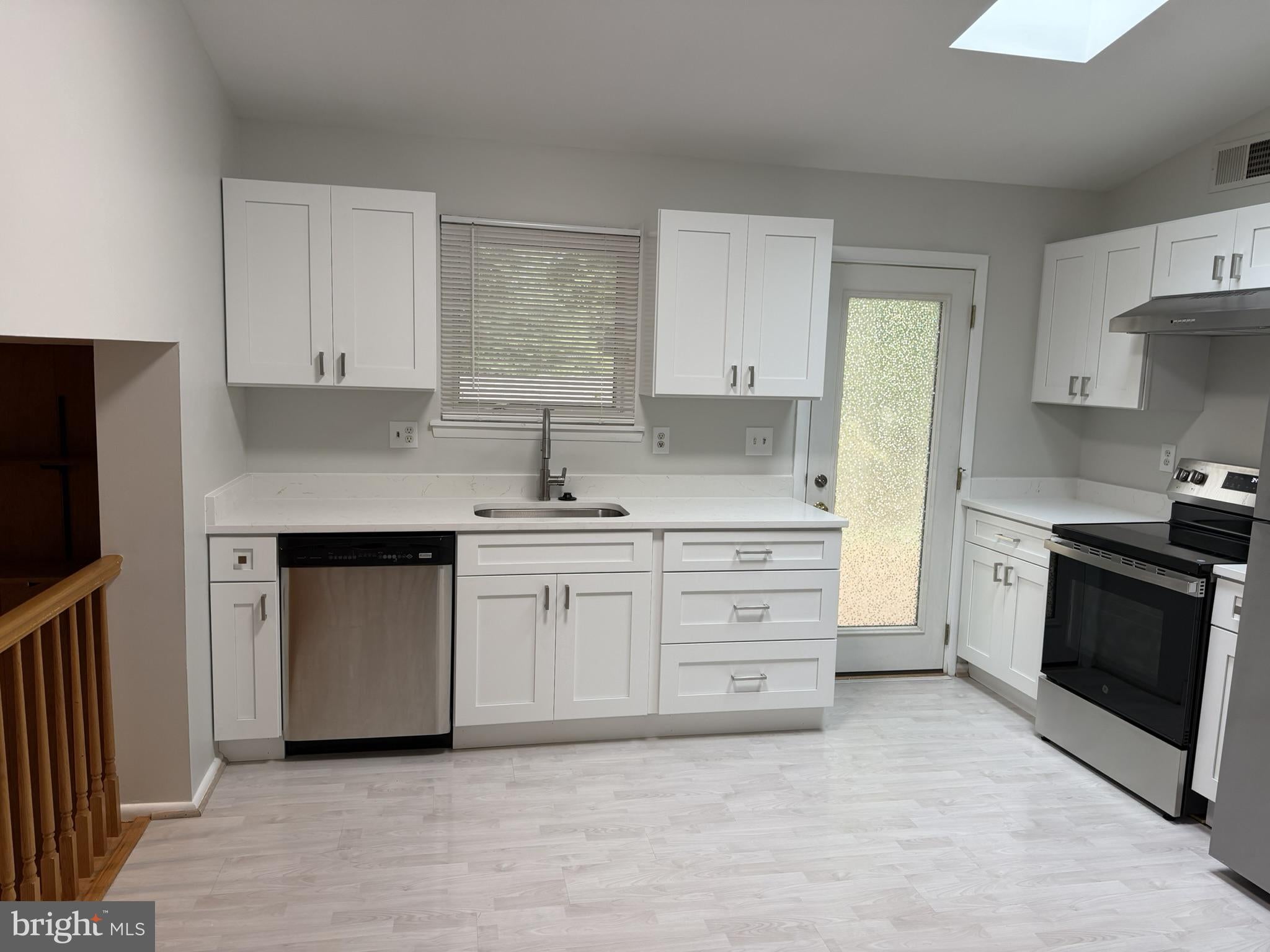 14015 CONGRESS DRIVE