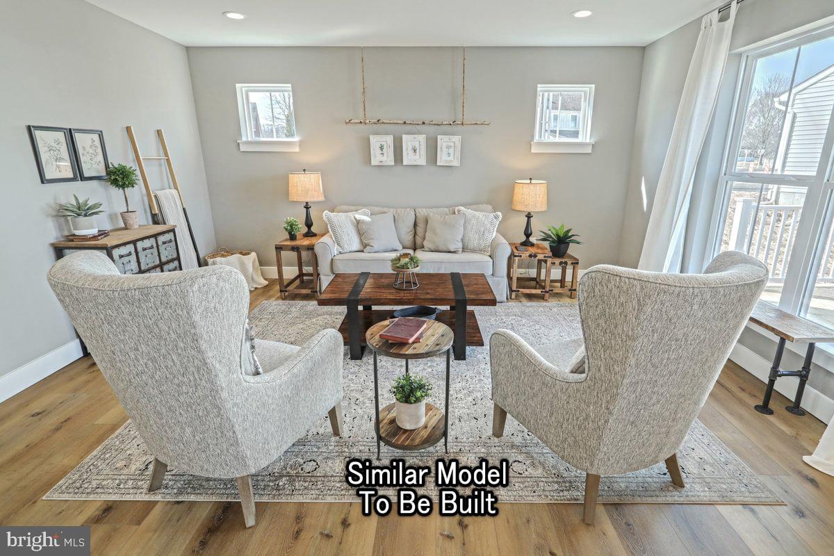 HICKORY POINTE - Residential