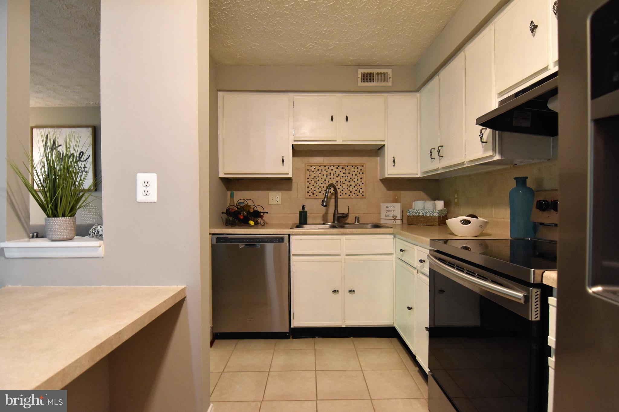 CHESTERFIELD GARDEN CONDOMINIUM - Residential