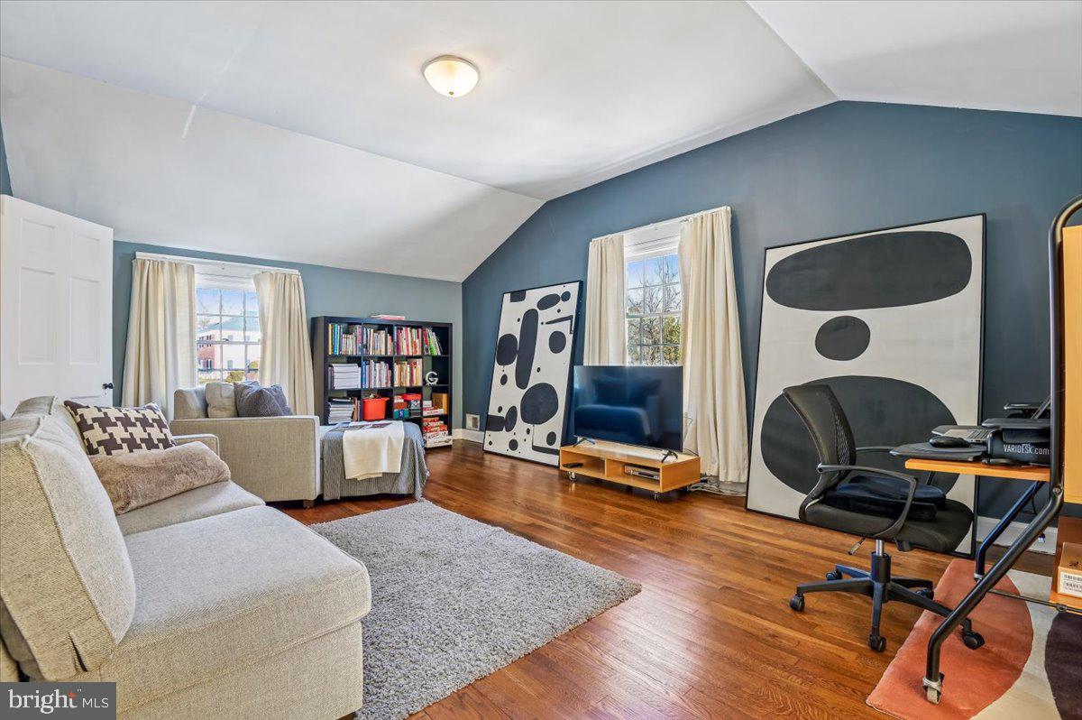 GREATER HOMELAND HISTORIC DISTRICT - Residential