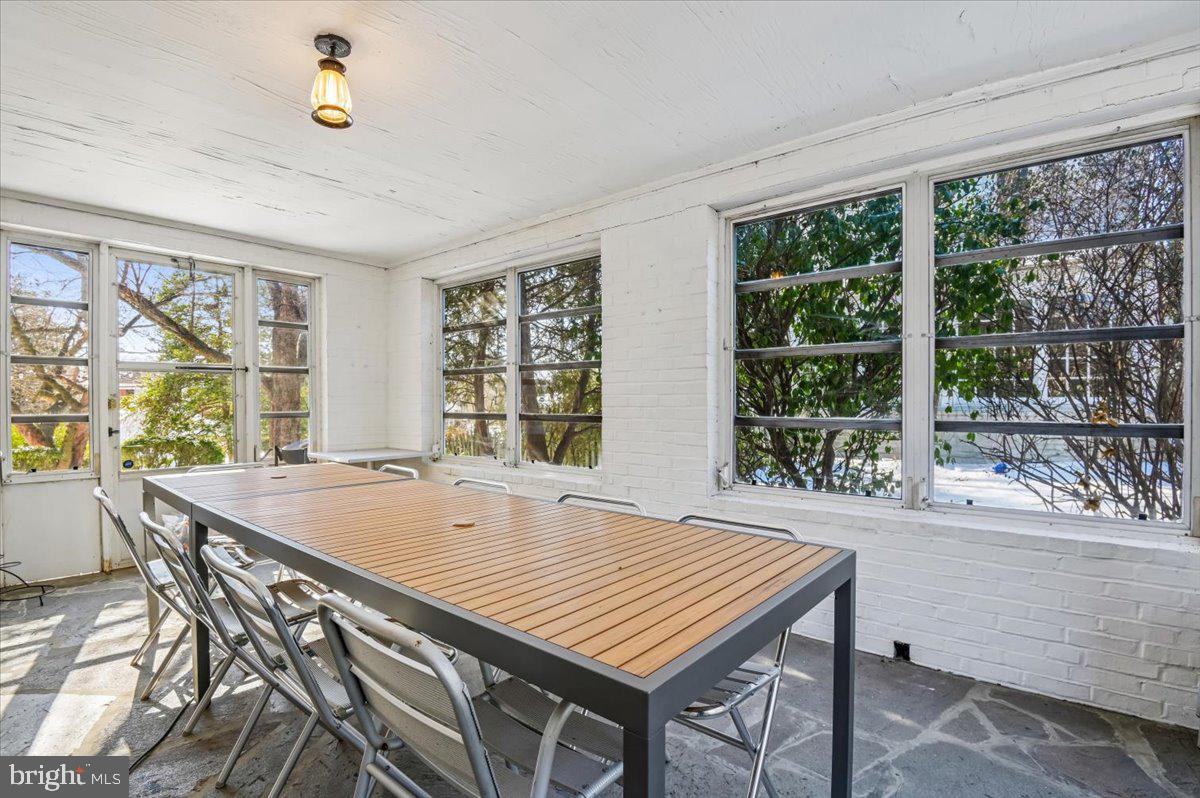 GREATER HOMELAND HISTORIC DISTRICT - Residential