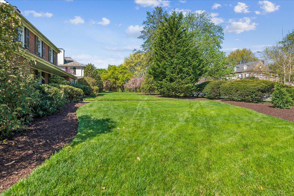 GREATER HOMELAND HISTORIC DISTRICT - Residential