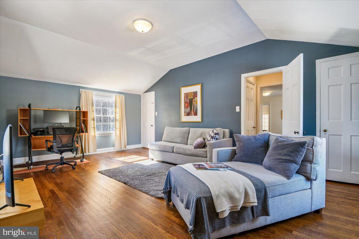 GREATER HOMELAND HISTORIC DISTRICT - Residential