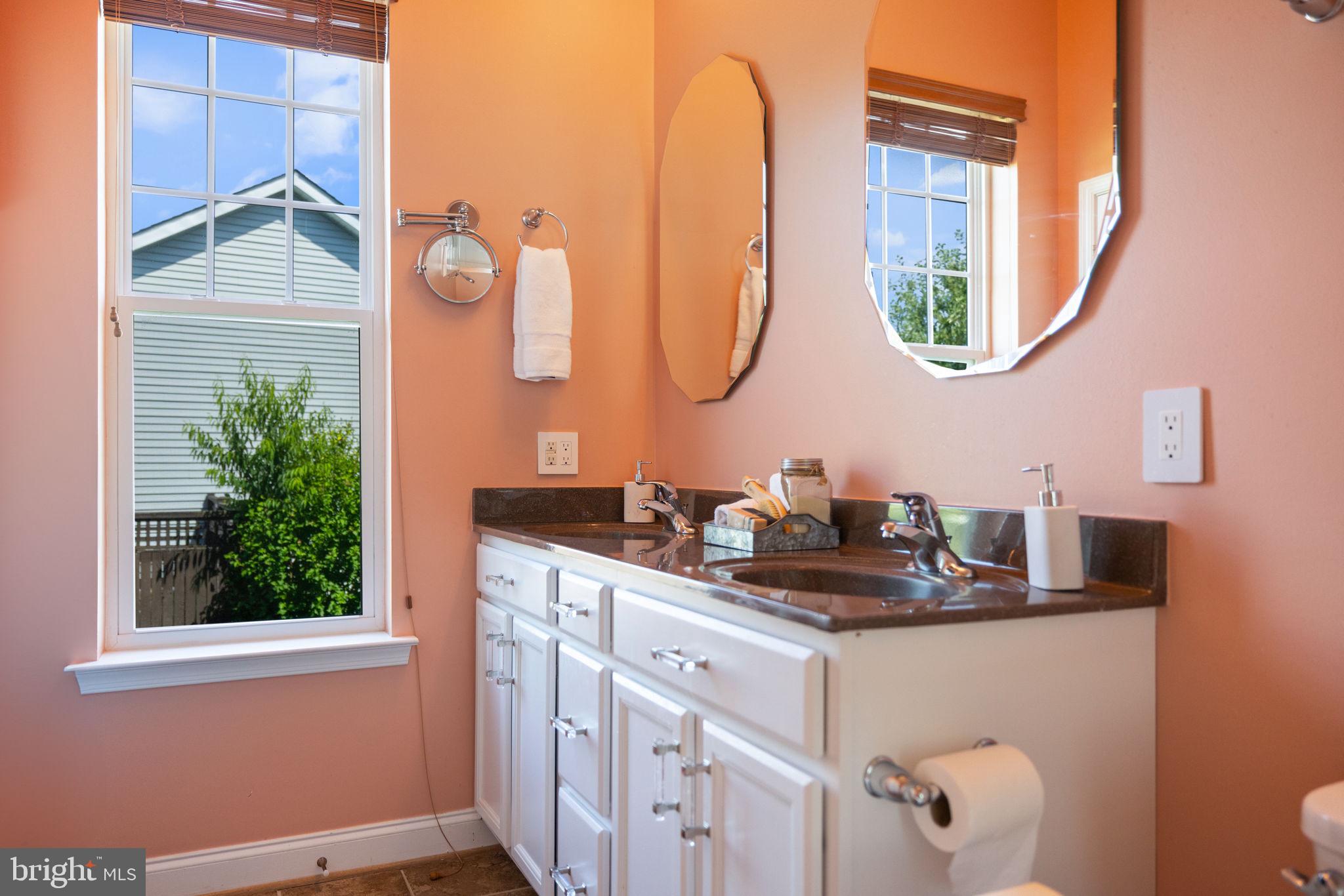 NORBORNE GLEBE - Residential