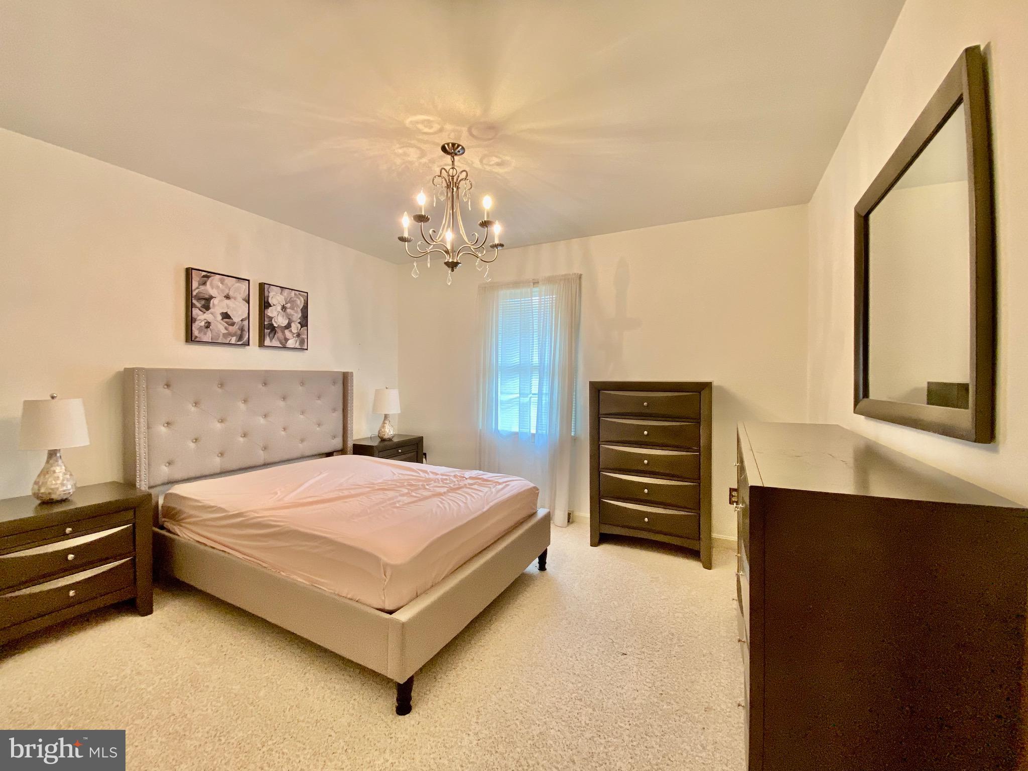 SPOTSWOOD ESTATES - Residential Lease