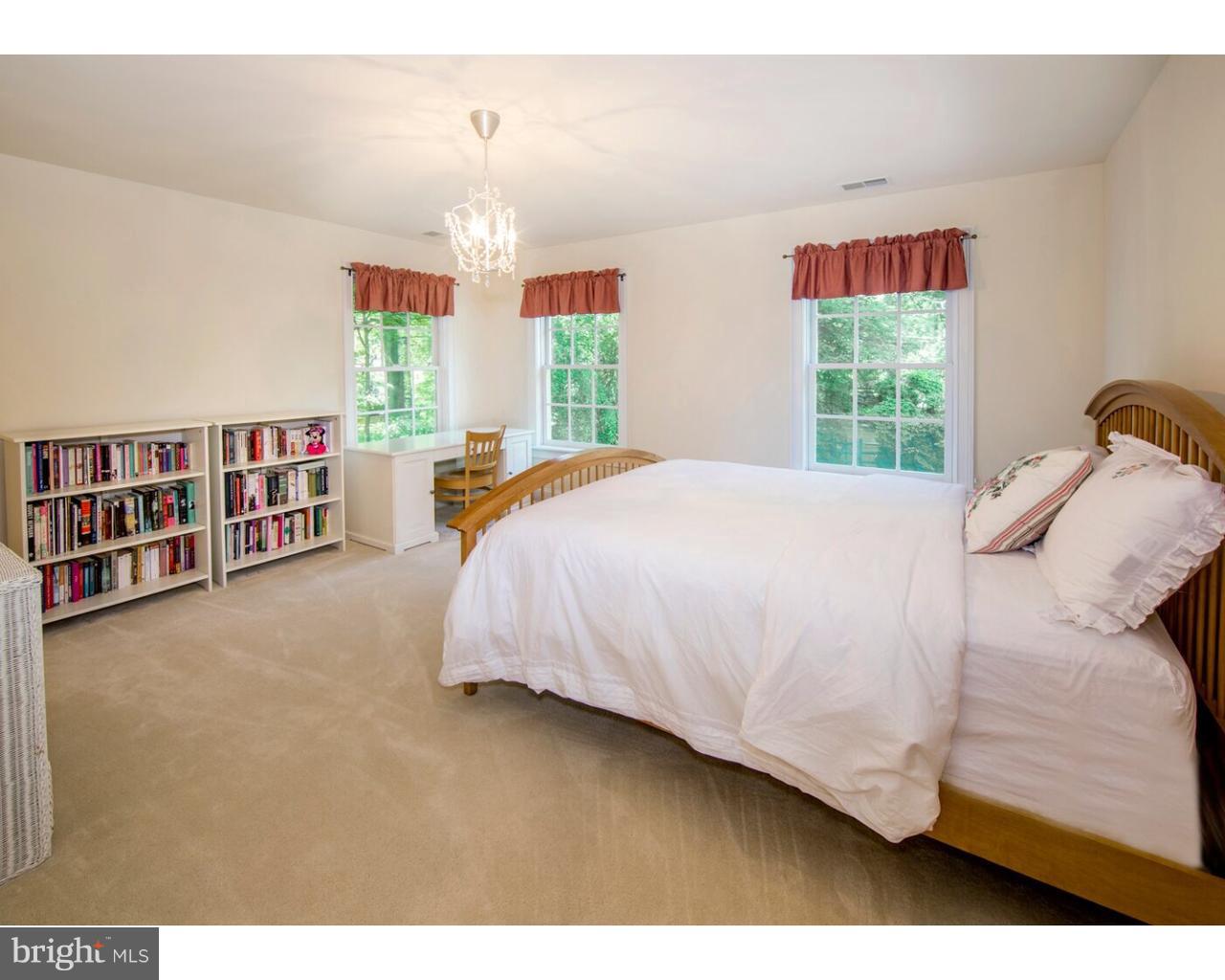 HOLLY HILL - Residential