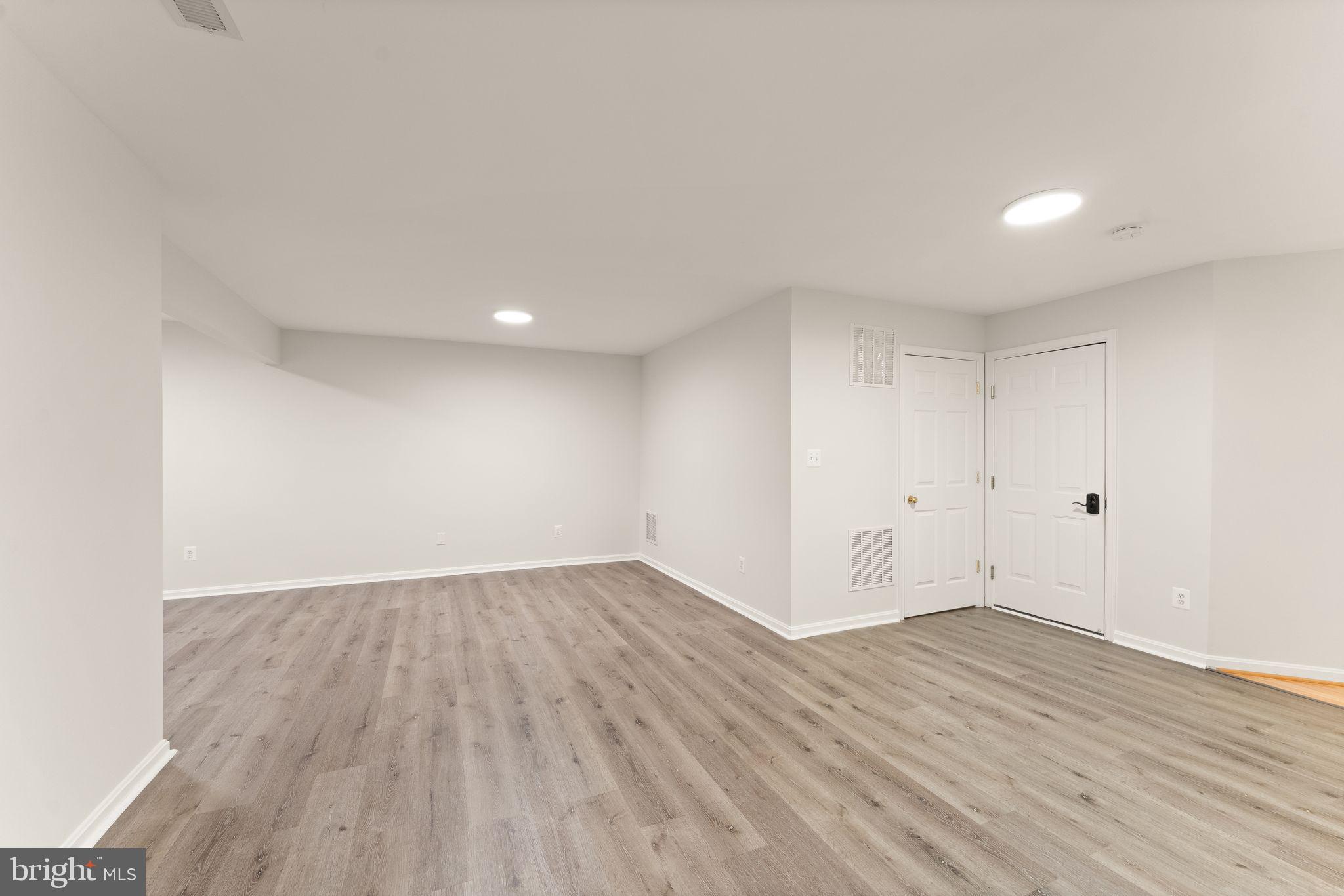 MEDINAH HOMES - Residential