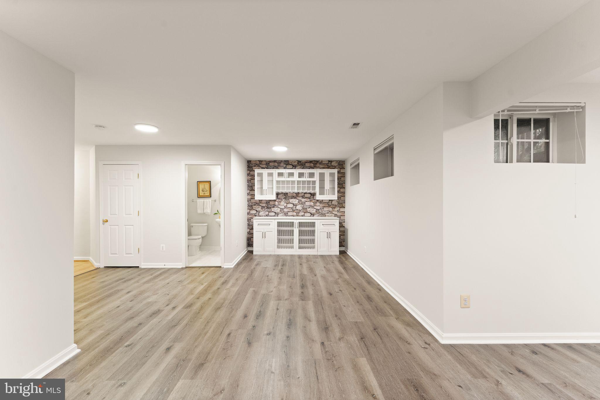 MEDINAH HOMES - Residential
