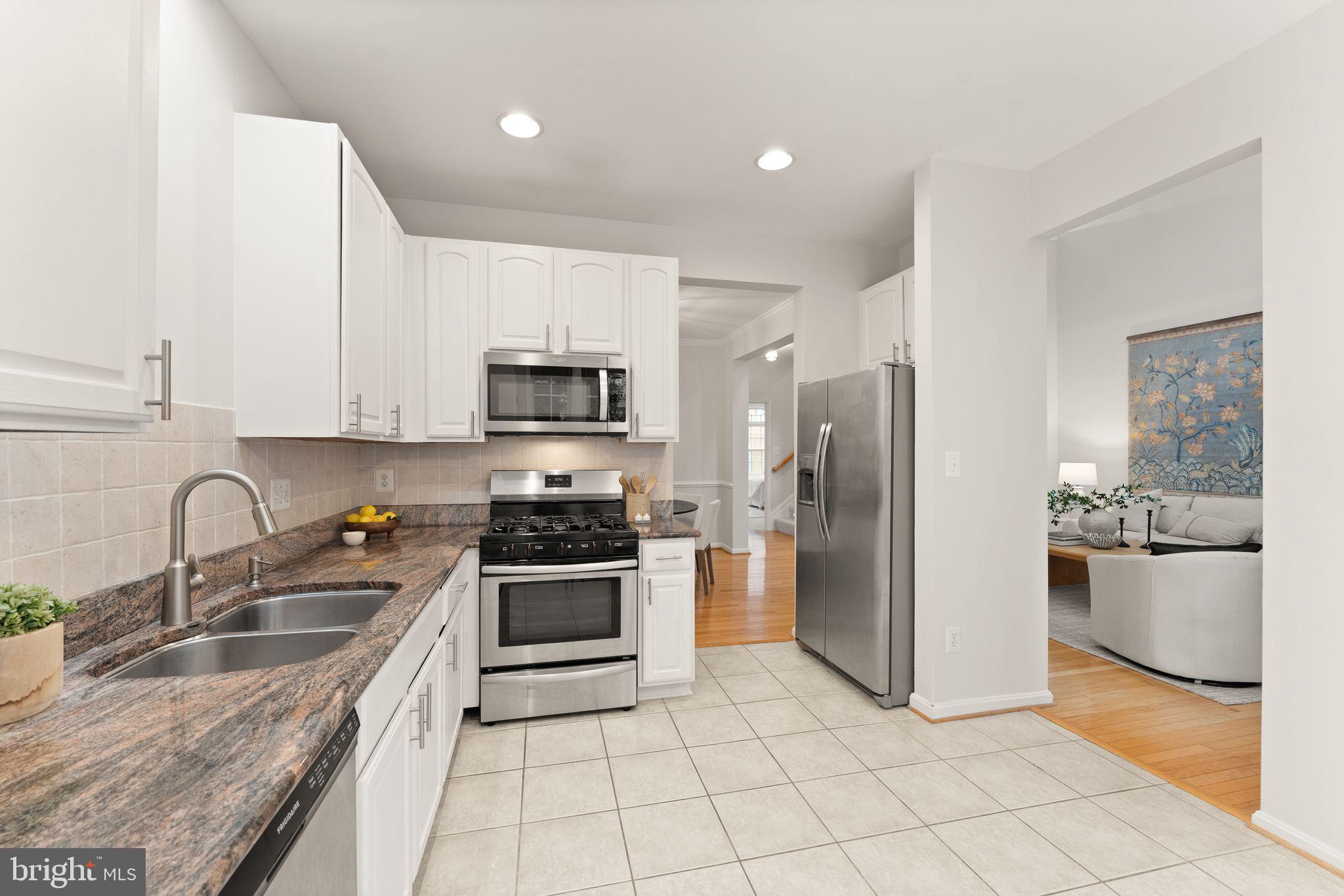 MEDINAH HOMES - Residential