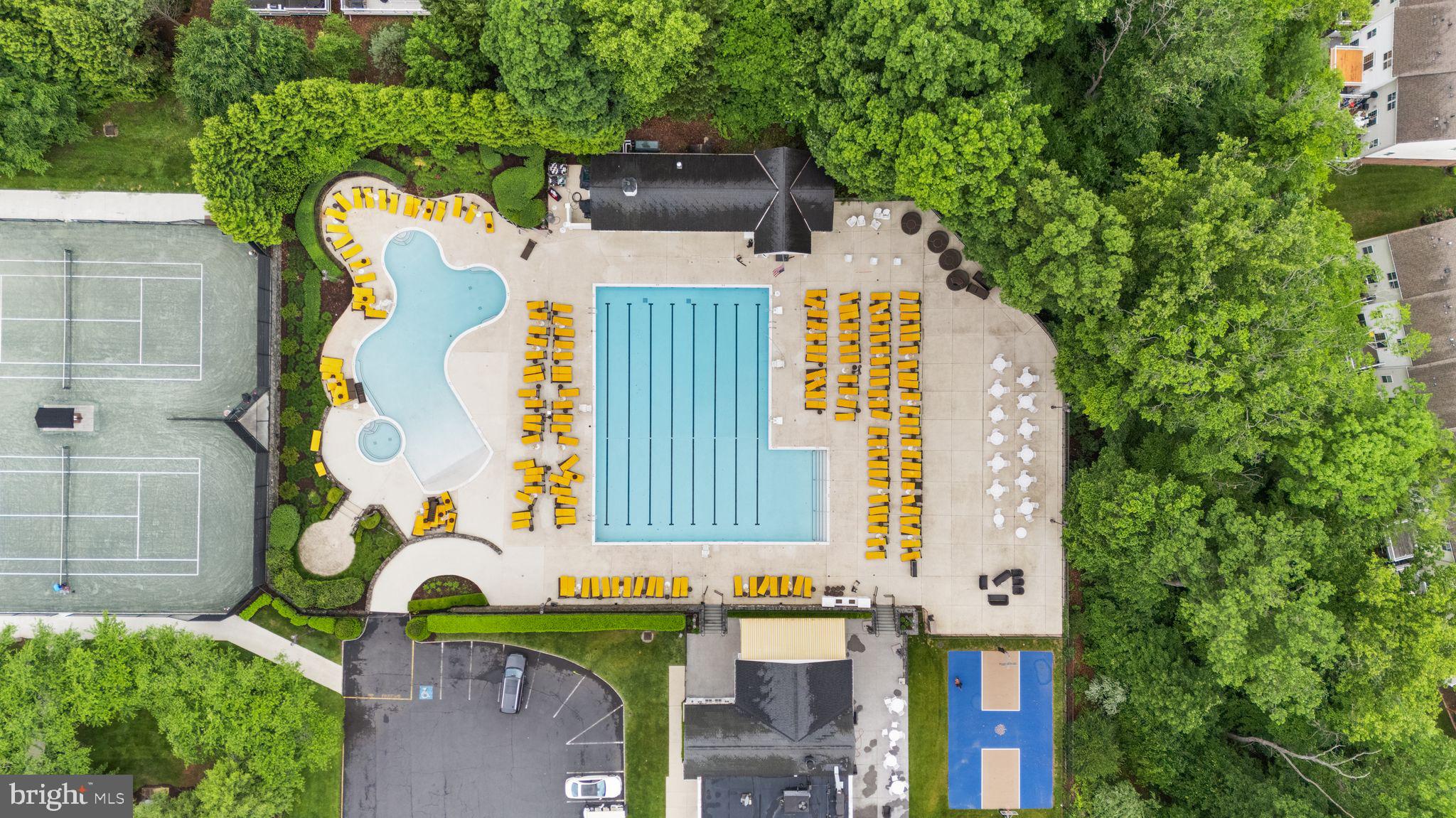 MEDINAH HOMES - Residential