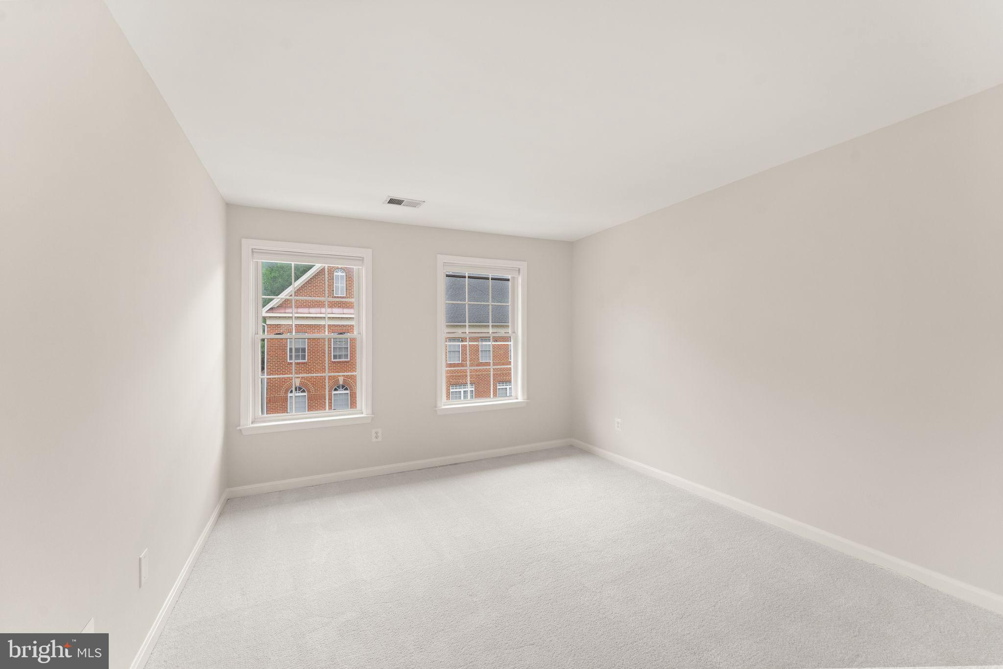 MEDINAH HOMES - Residential