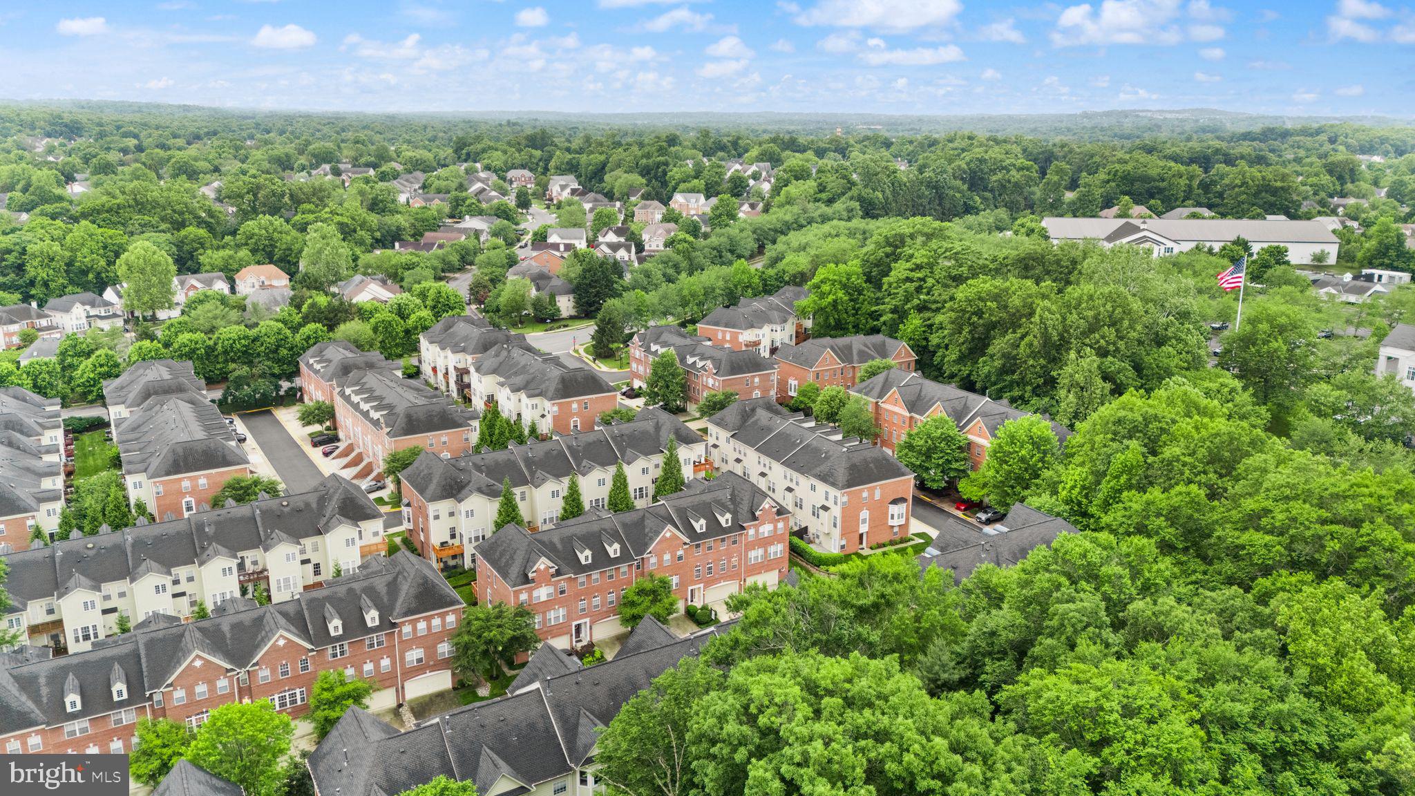 MEDINAH HOMES - Residential