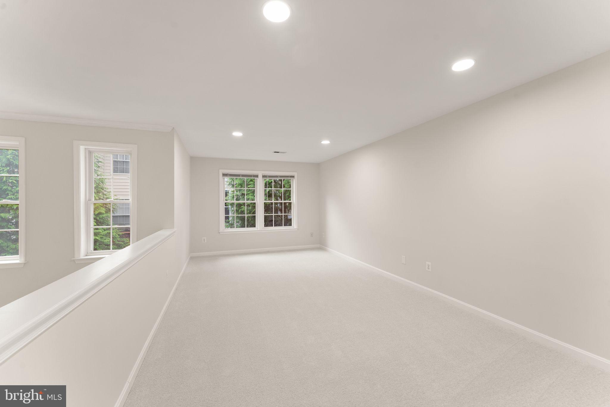 MEDINAH HOMES - Residential