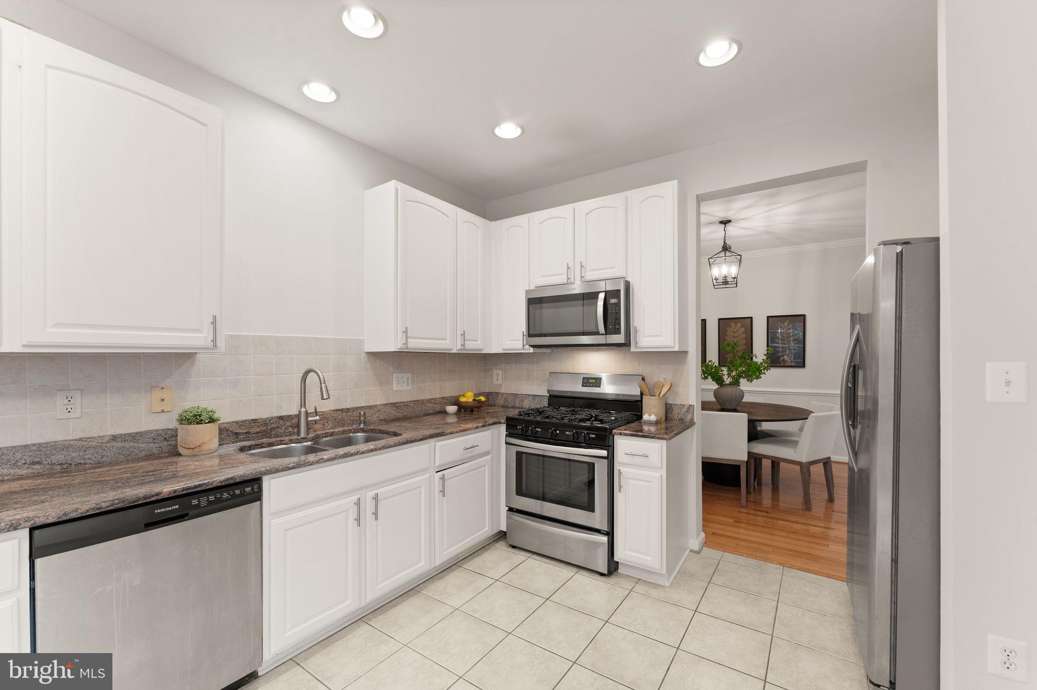 MEDINAH HOMES - Residential