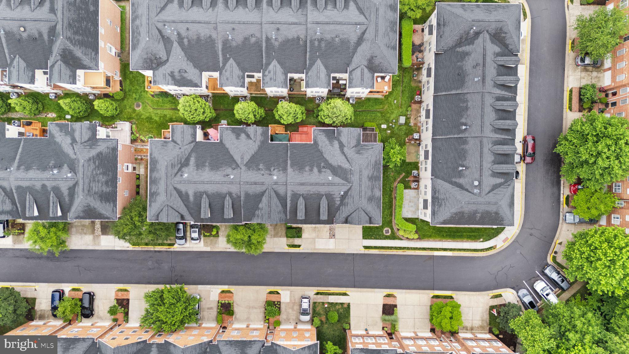 MEDINAH HOMES - Residential