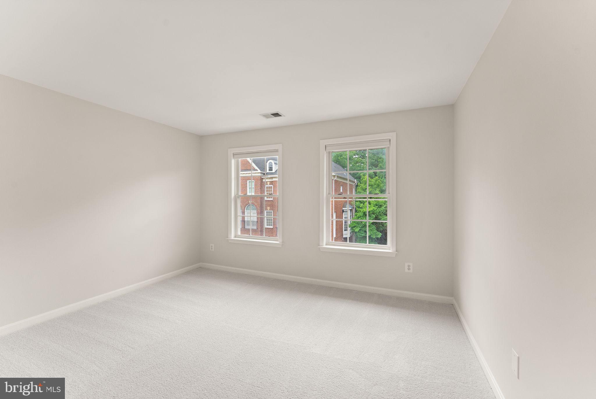 MEDINAH HOMES - Residential