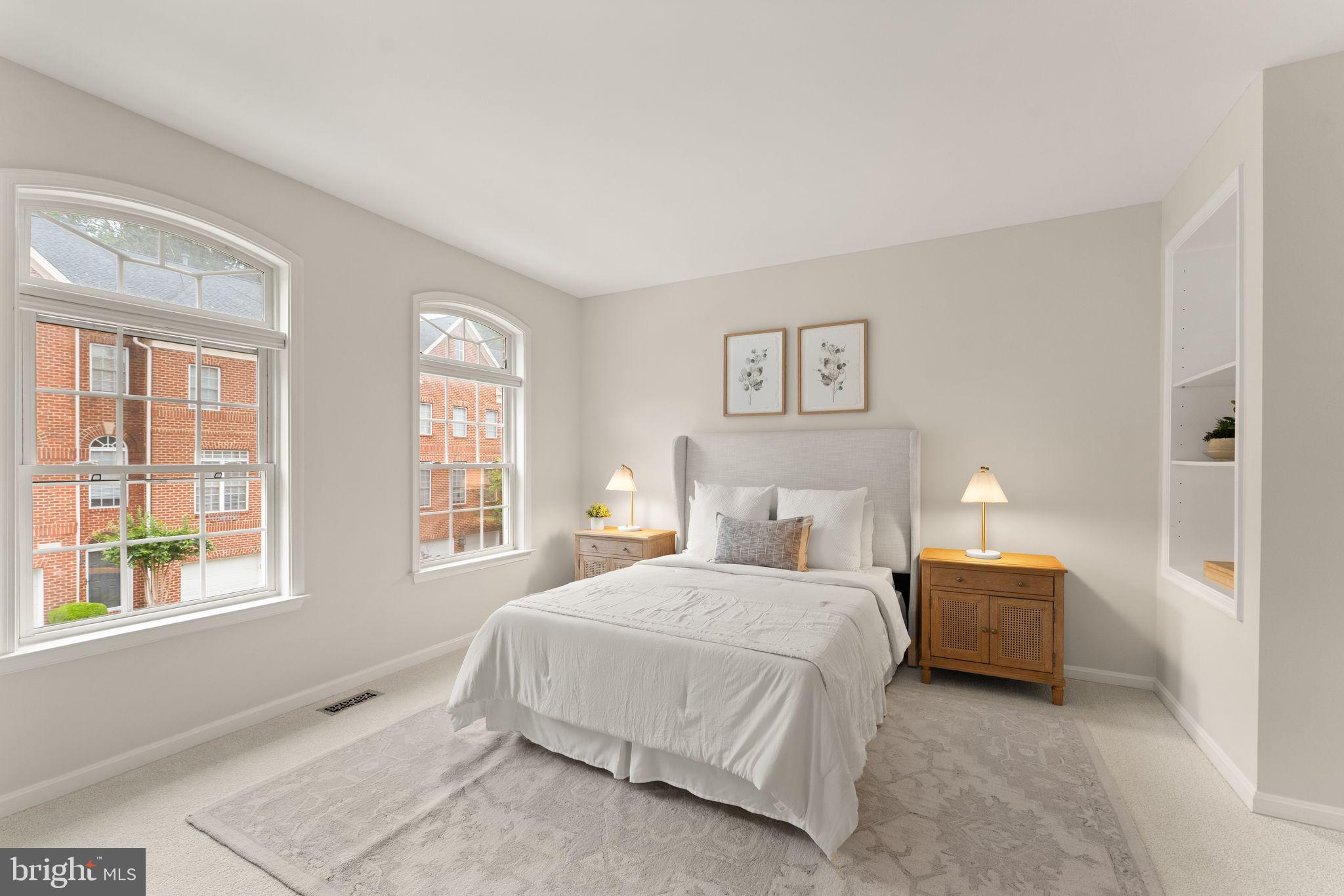 MEDINAH HOMES - Residential