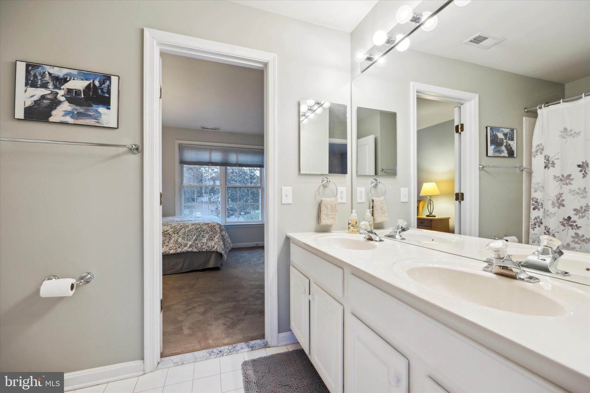 APPLEGATE - Residential