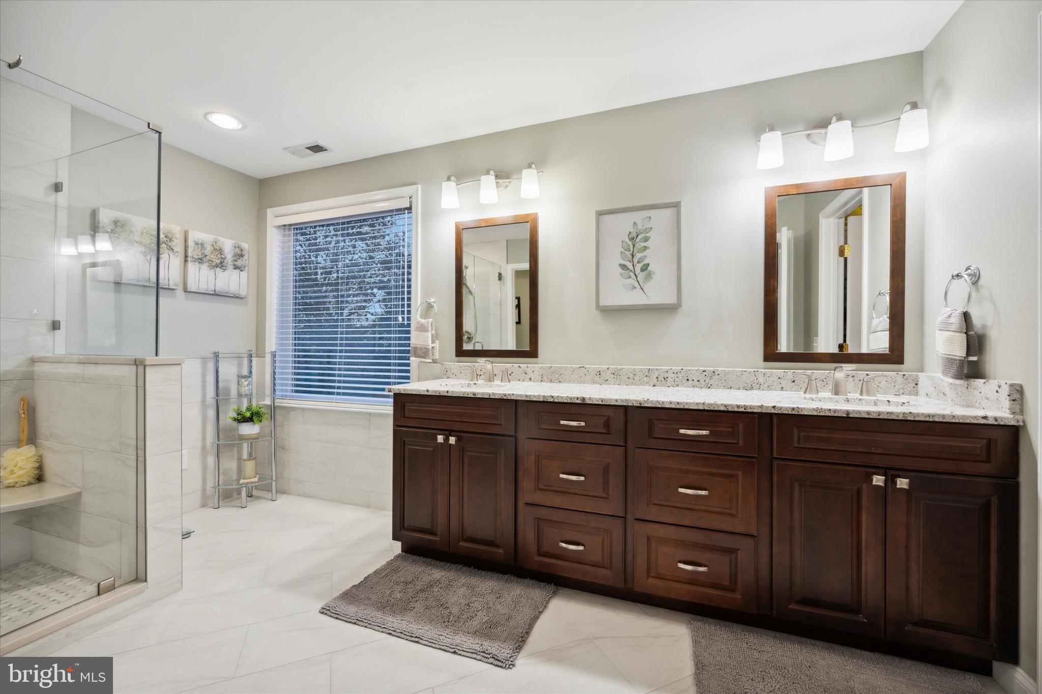 APPLEGATE - Residential