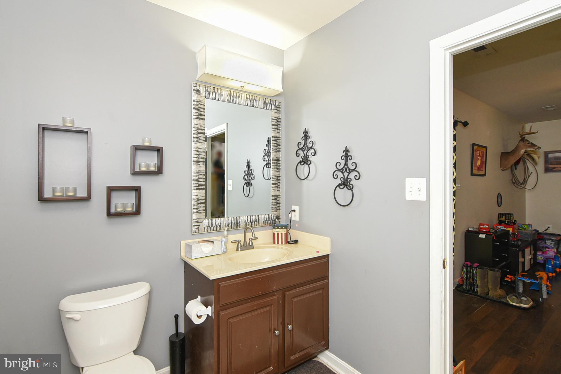 LAKE ARROWHEAD - Residential