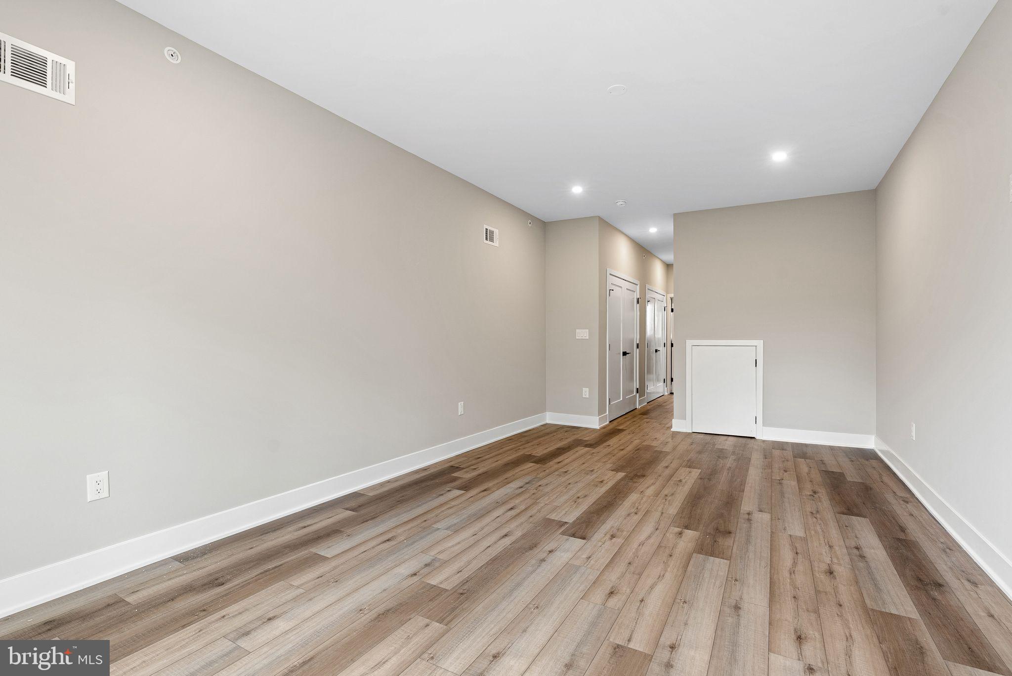 GRAYS FERRY - Residential