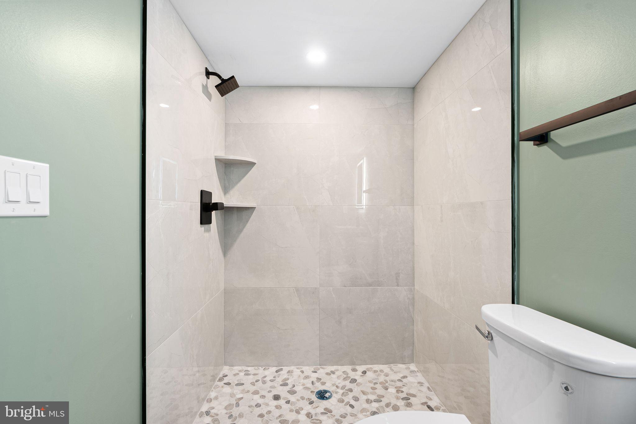 GRAYS FERRY - Residential