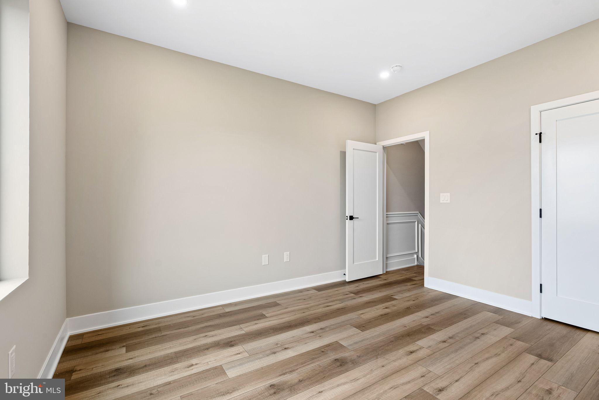 GRAYS FERRY - Residential