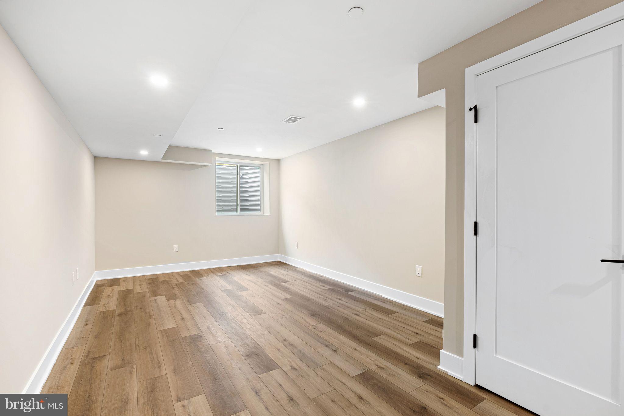 GRAYS FERRY - Residential