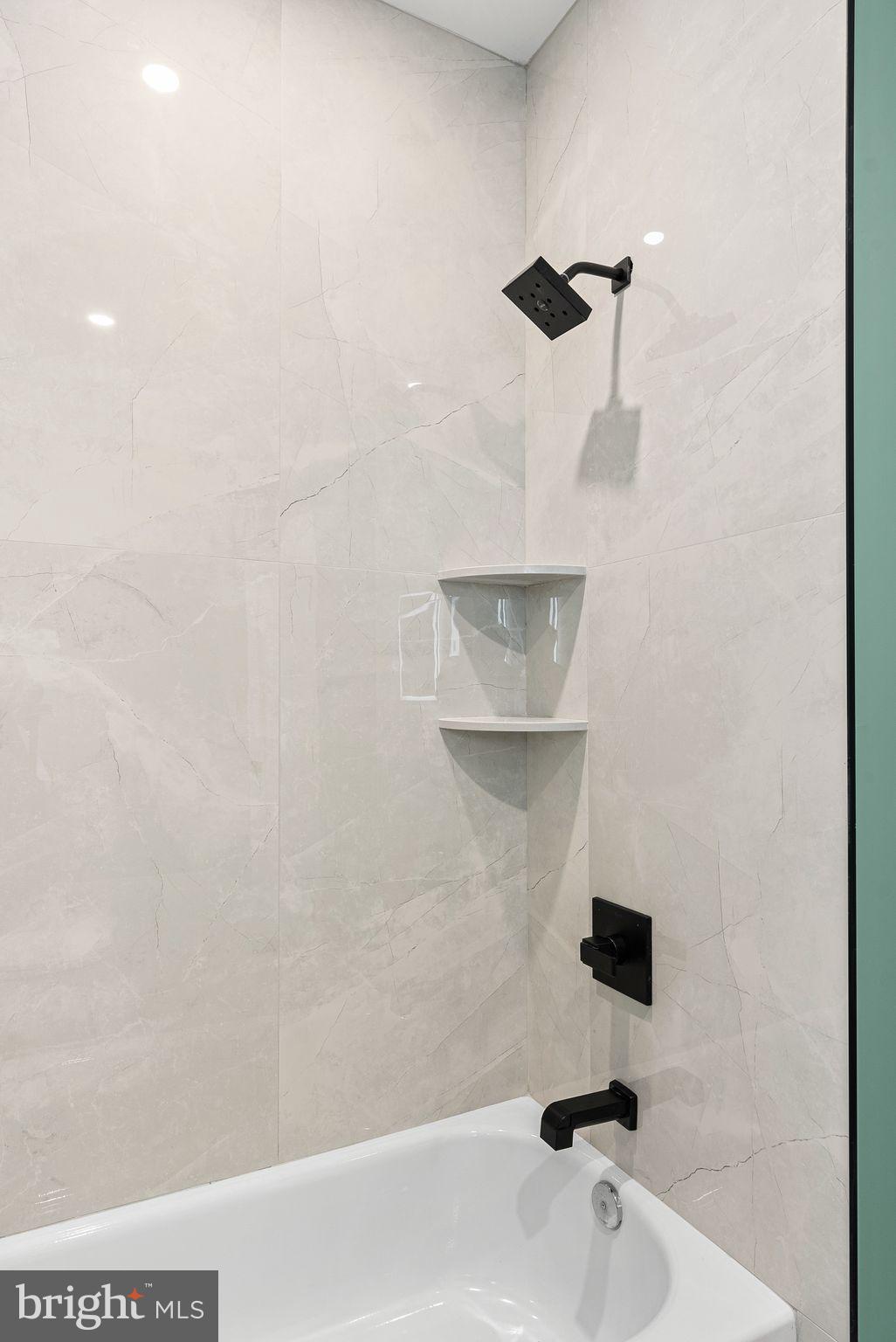 GRAYS FERRY - Residential