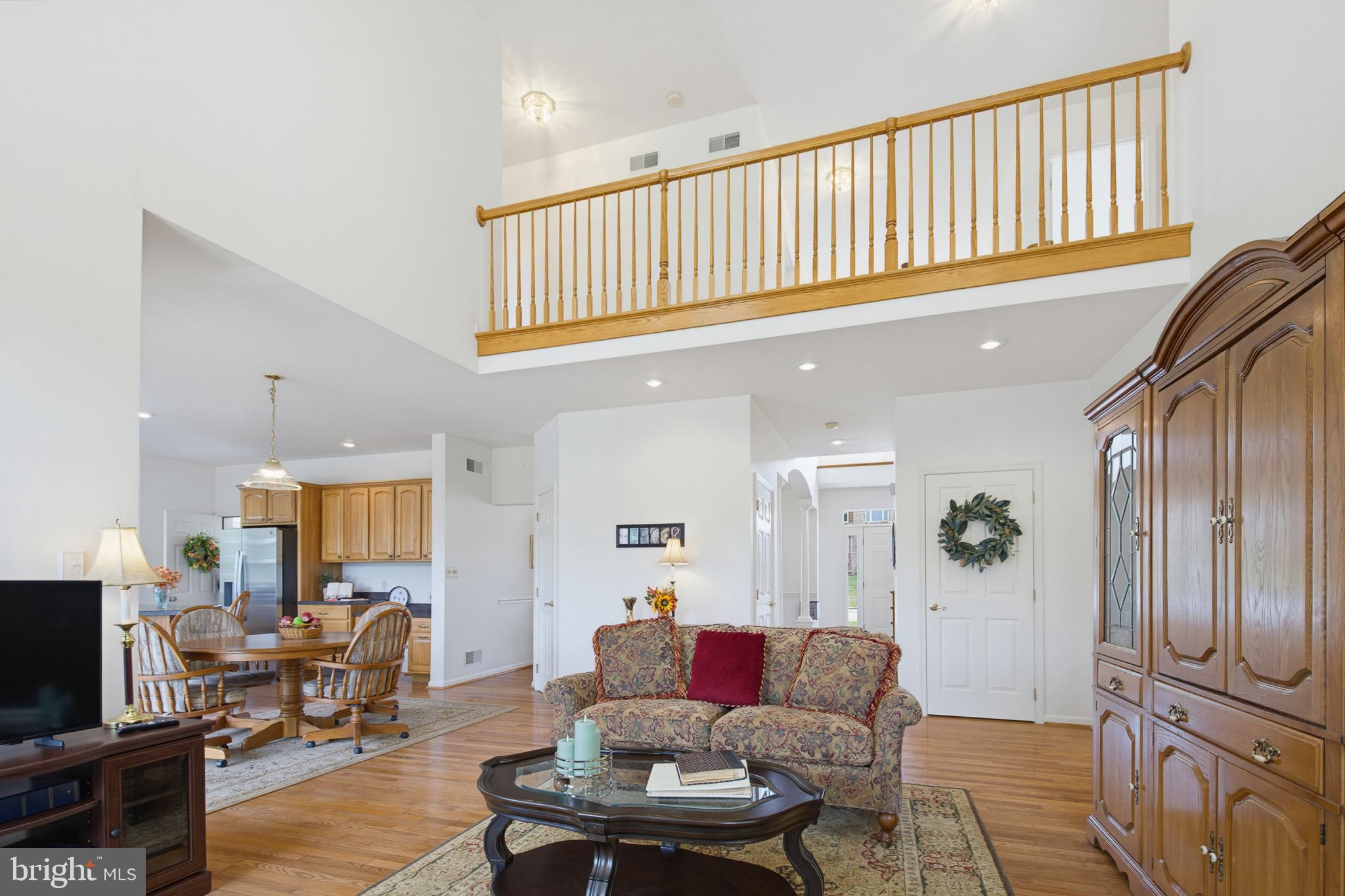 6 ANDREW COURT