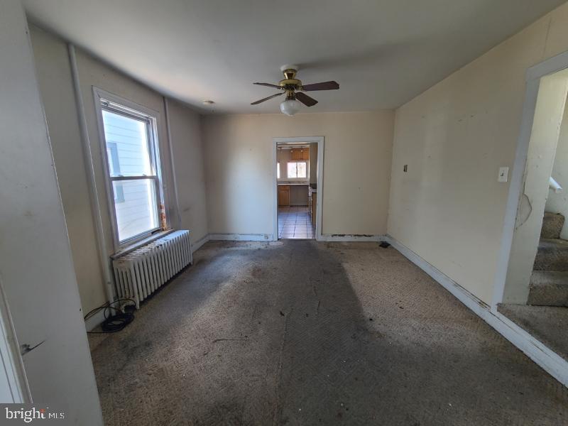 1040 EVARTS STREET NE