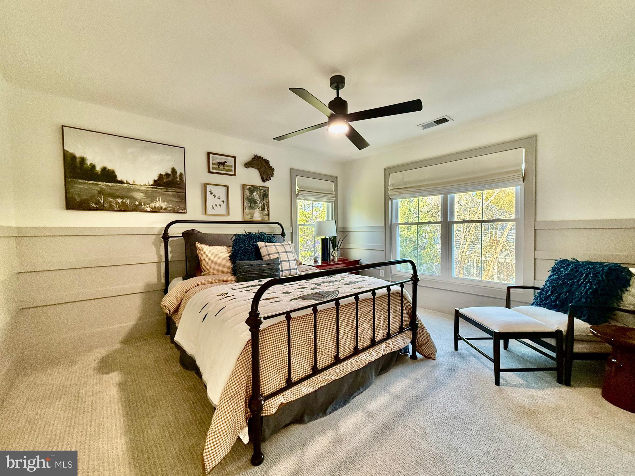 SIGNATURE AT BROADLANDS - Residential