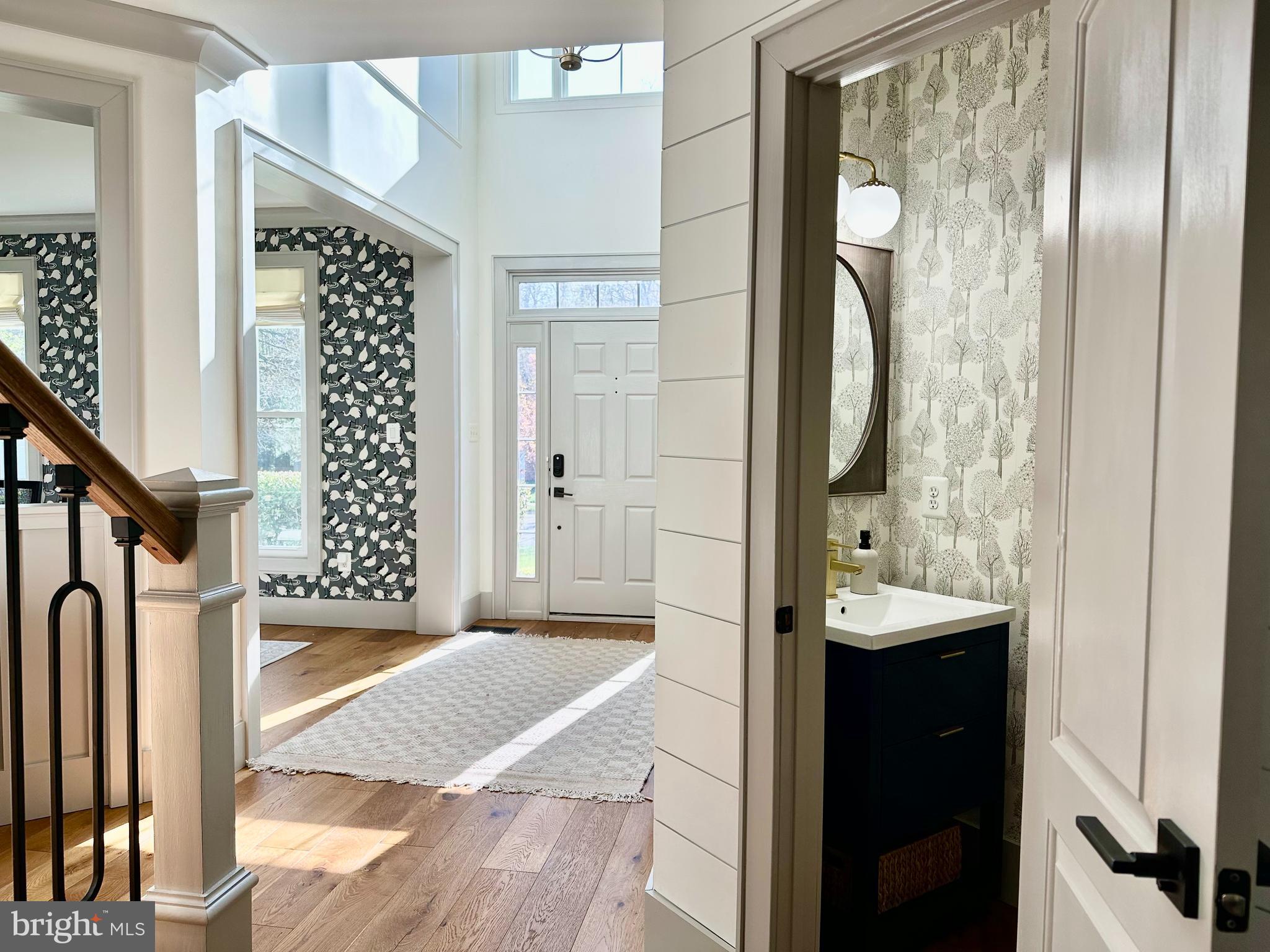 SIGNATURE AT BROADLANDS - Residential