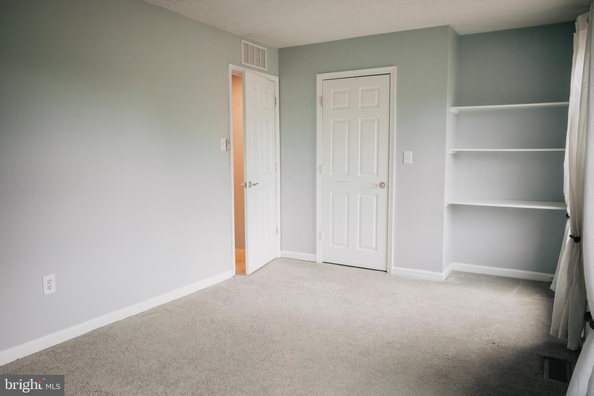 AVONDALE RUN - Residential Lease