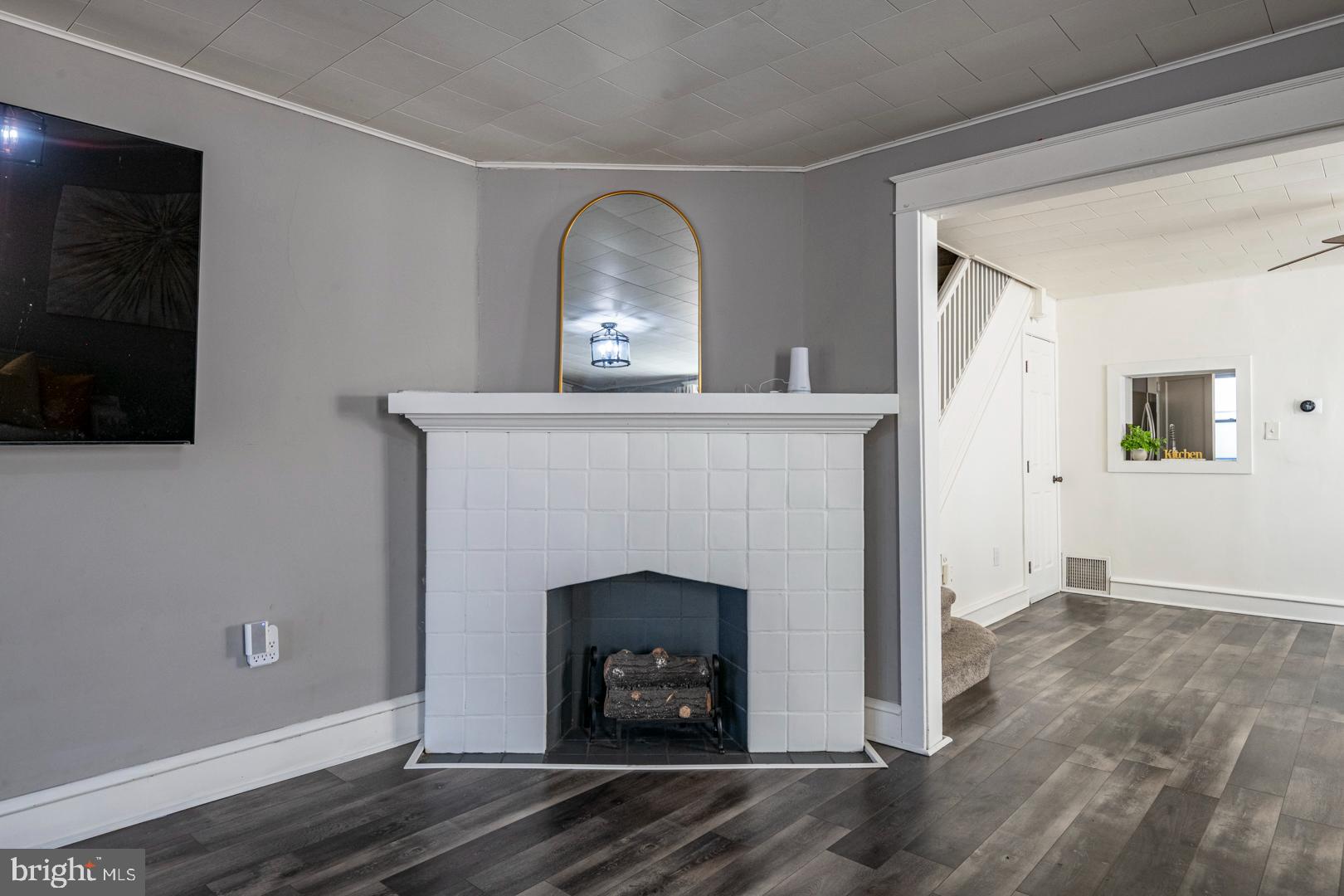 NORTHEAST READING - Residential