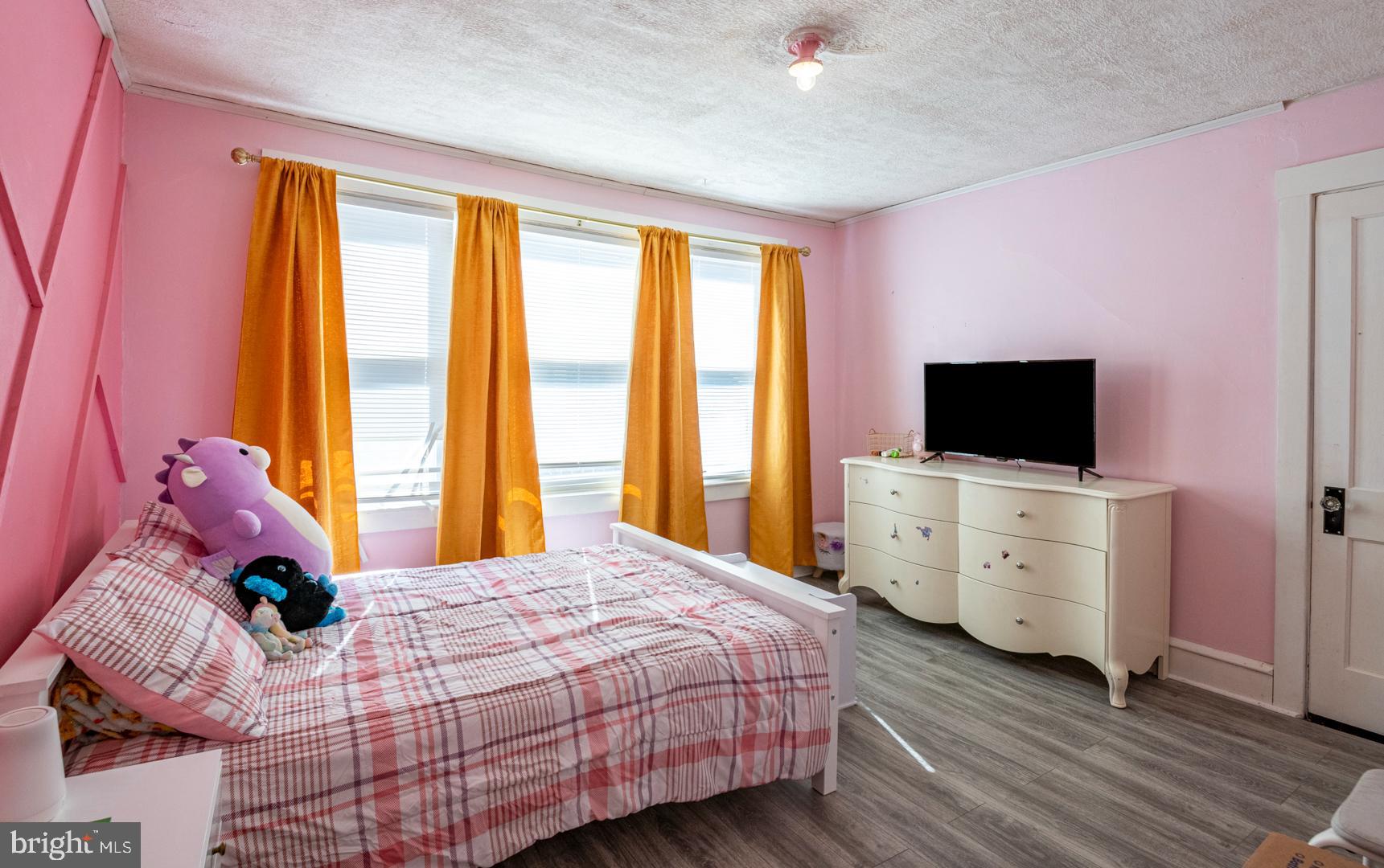 NORTHEAST READING - Residential