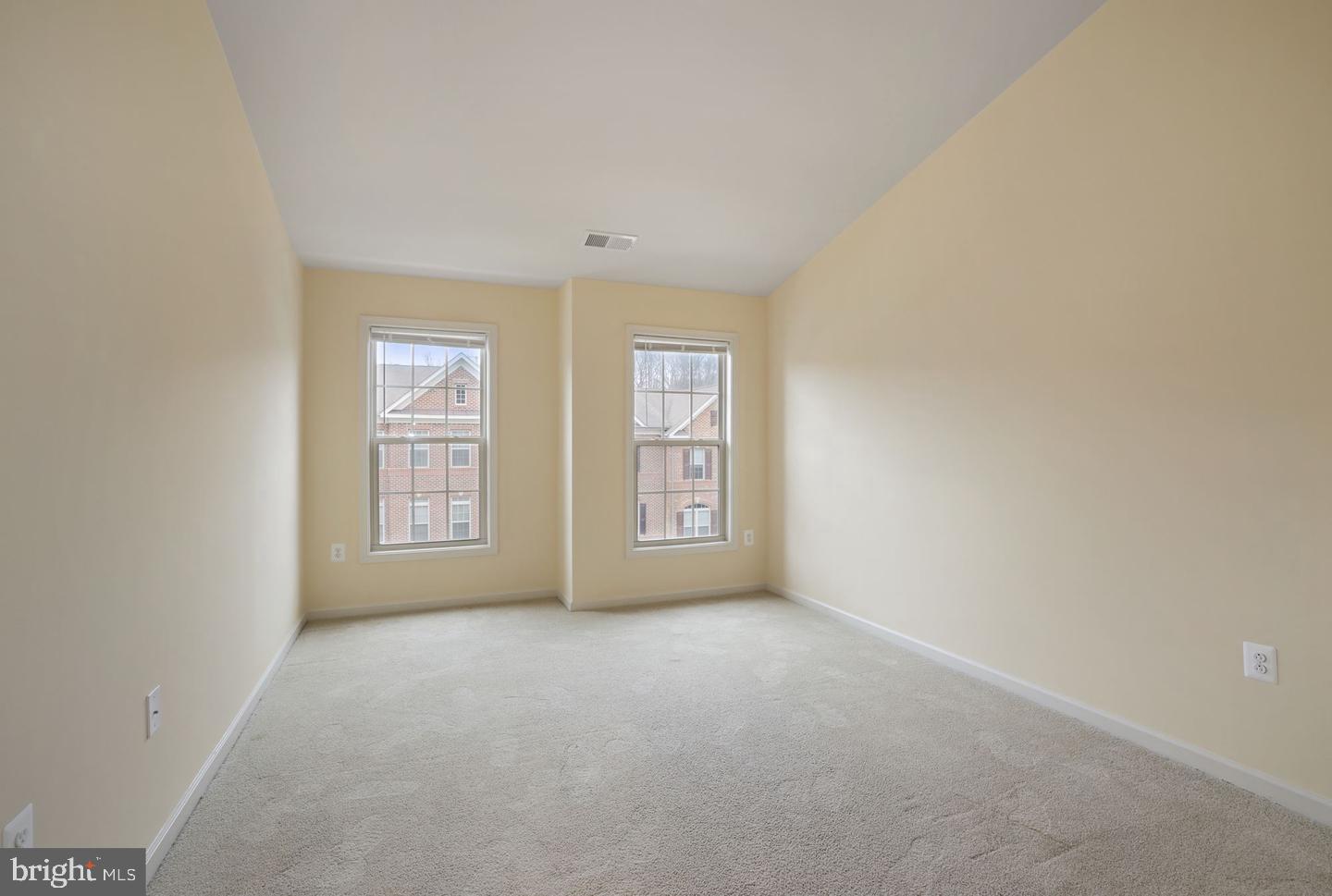 POPLAR RUN - Residential