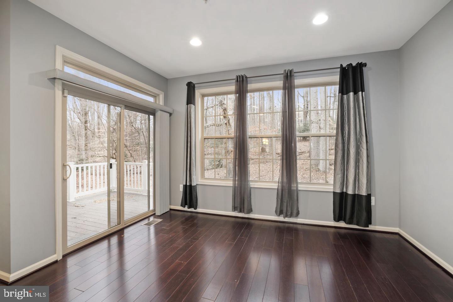 POPLAR RUN - Residential