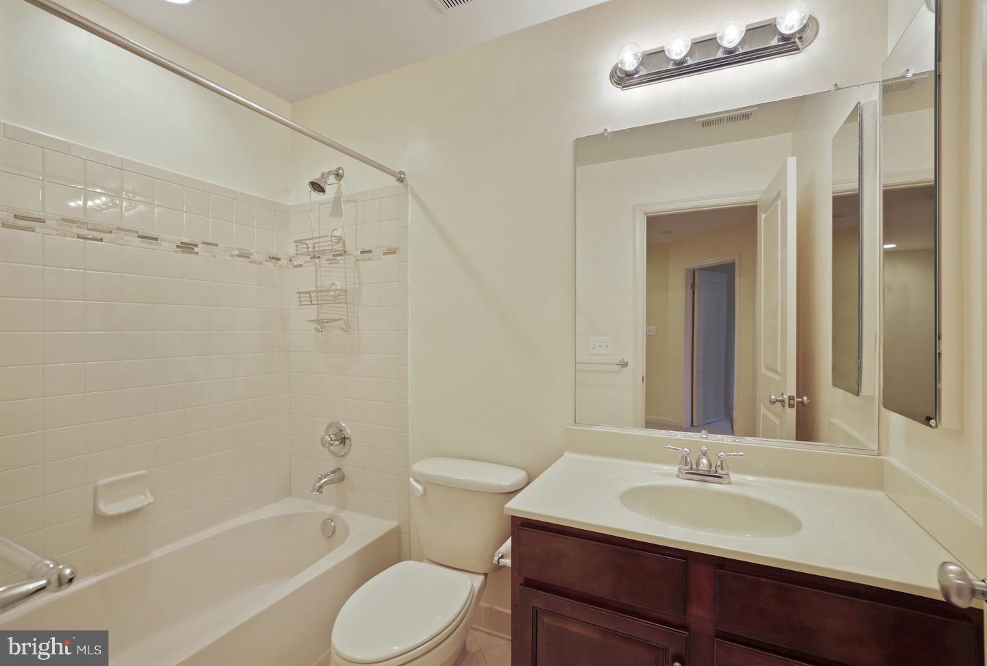 POPLAR RUN - Residential