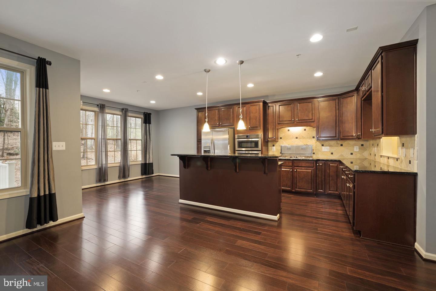 POPLAR RUN - Residential