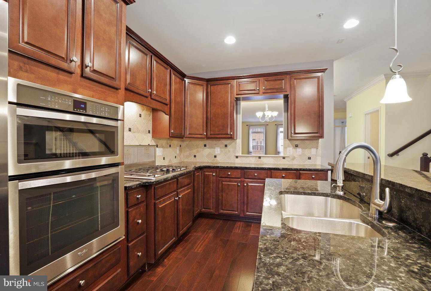 POPLAR RUN - Residential