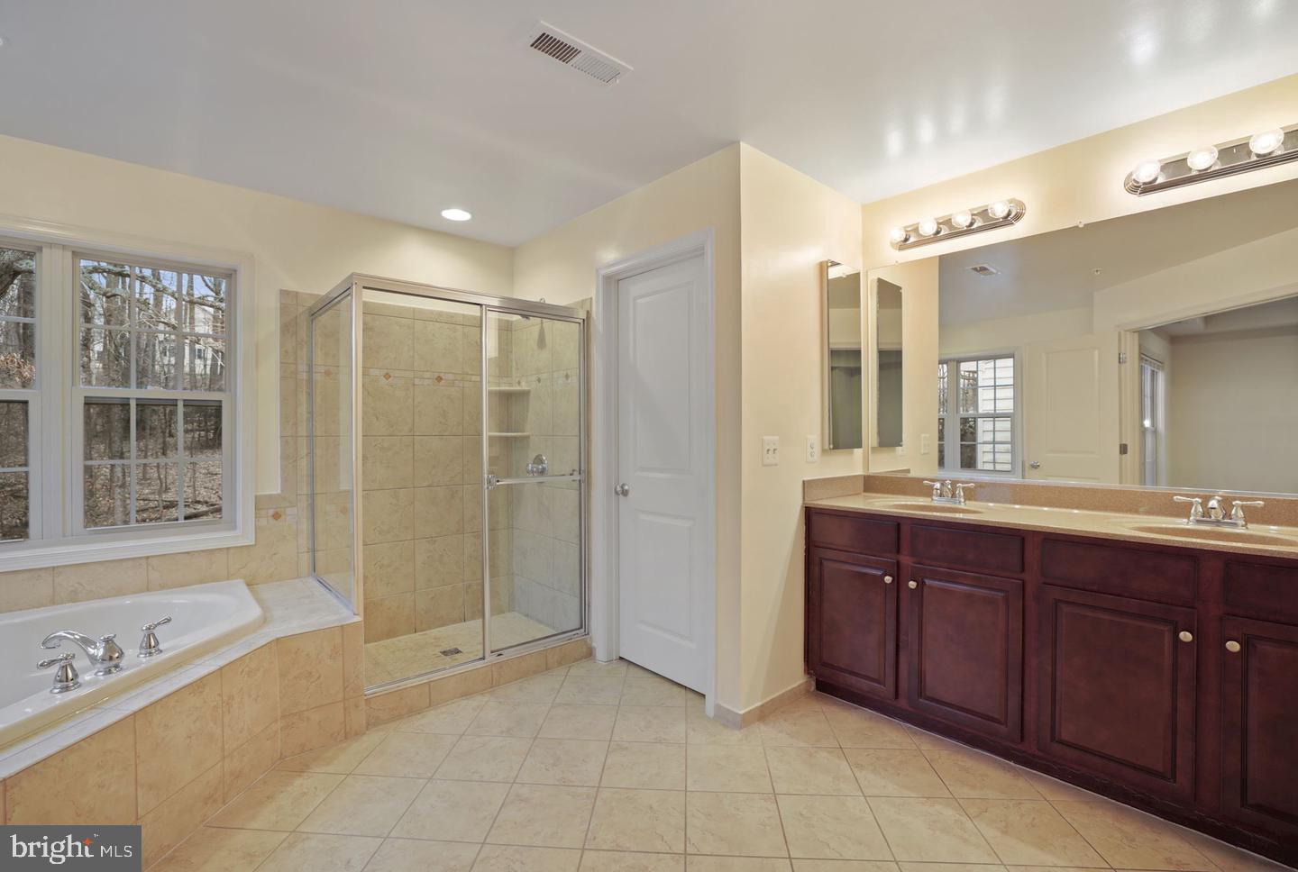 POPLAR RUN - Residential