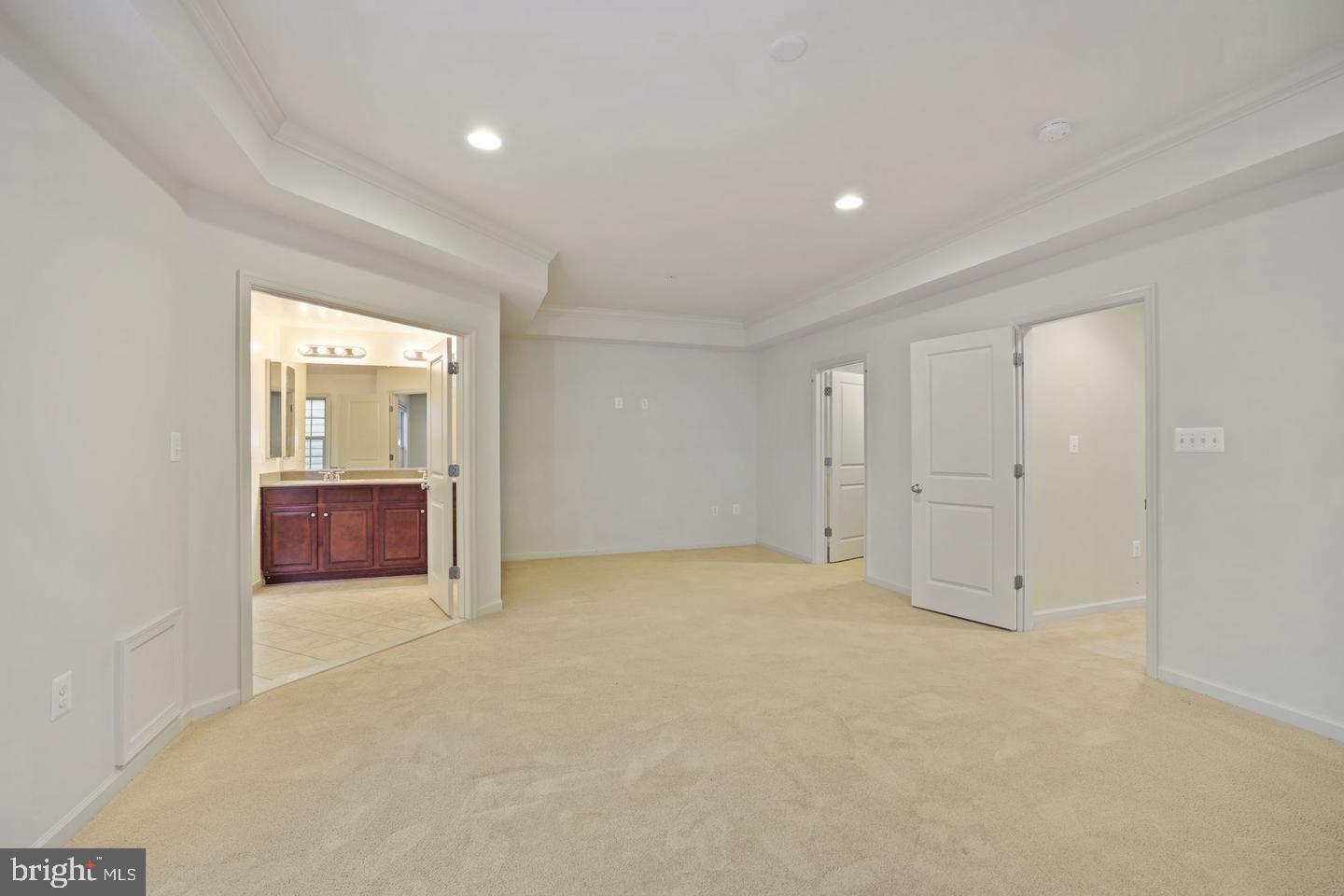 POPLAR RUN - Residential