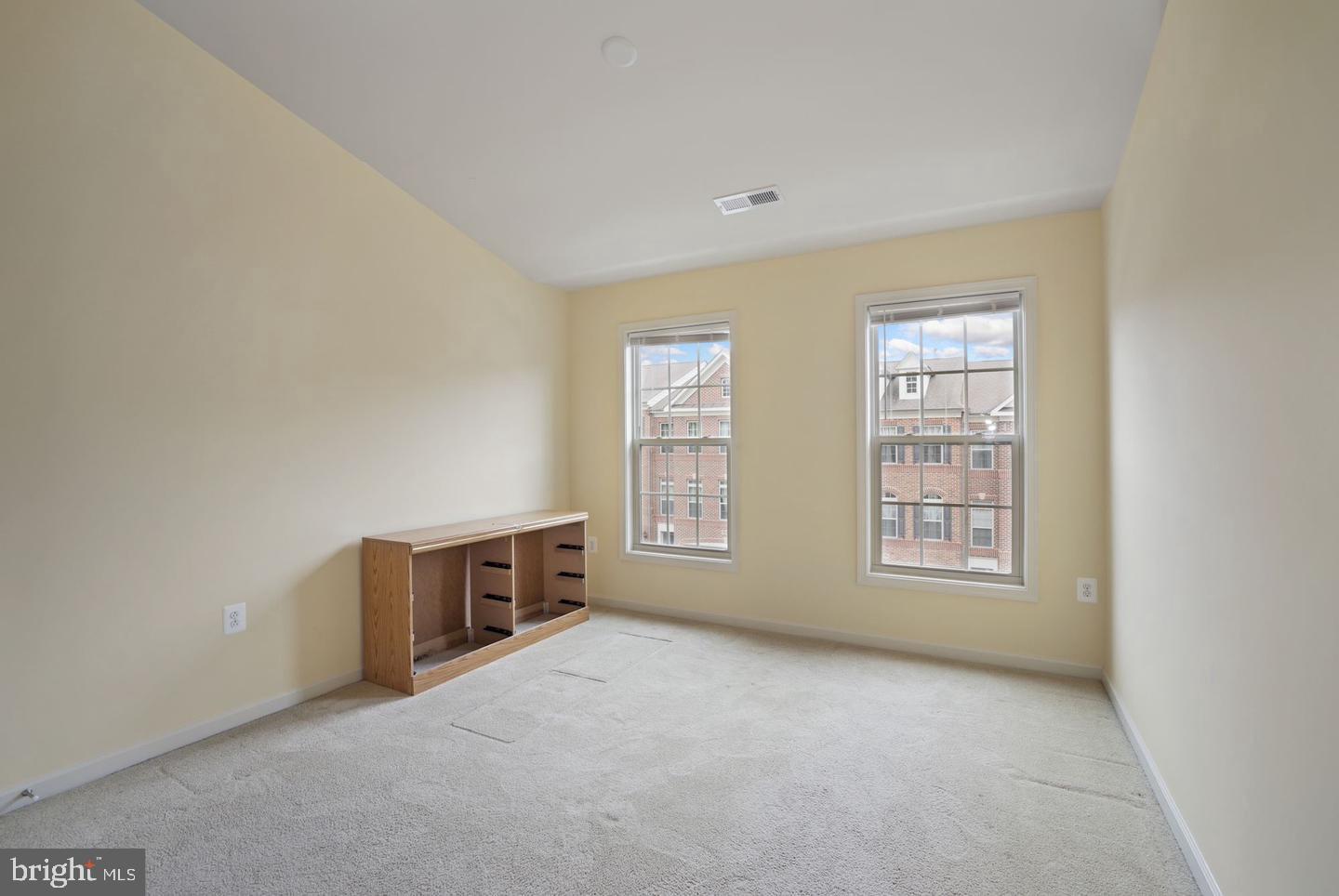 POPLAR RUN - Residential